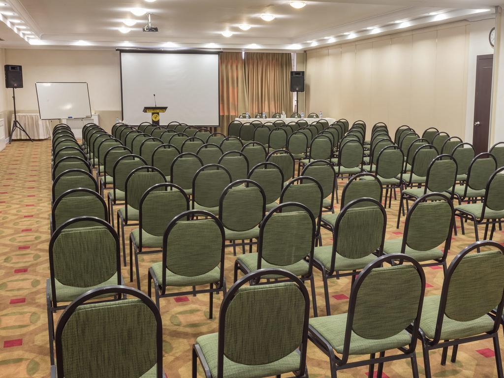 Gazi Park Hotel Ankara Esterno foto